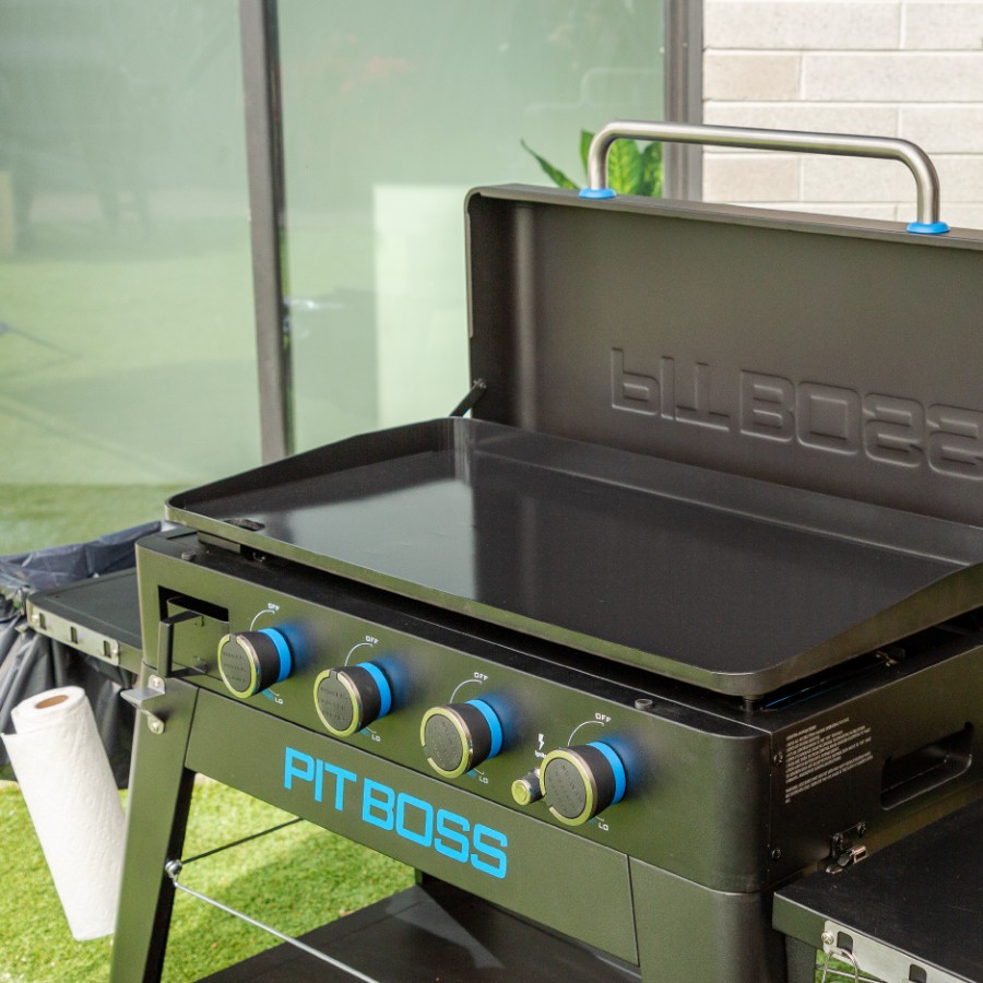 additioanl image for  Pit Boss 4-Burner Ultimate Plancha+Cart 